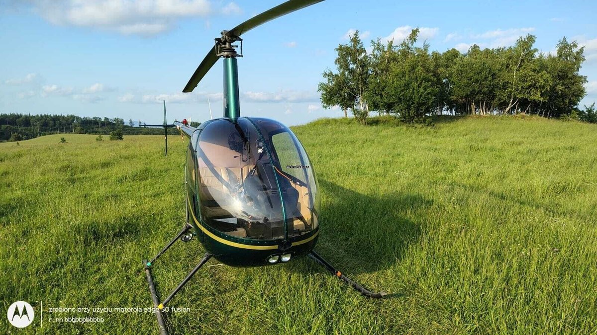Robinson R22