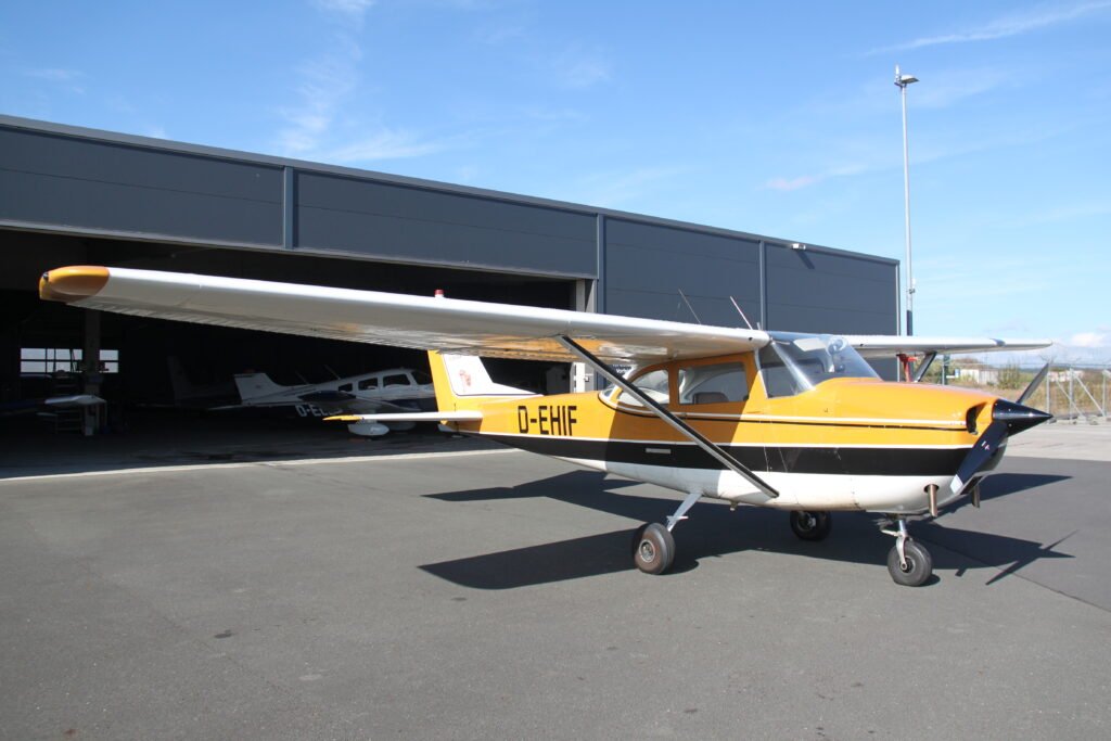 1966 Cessna F172-G