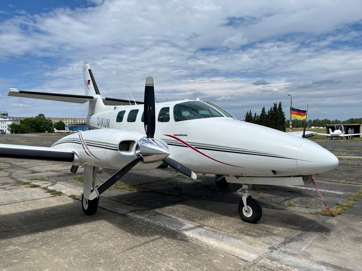 Cessna T303