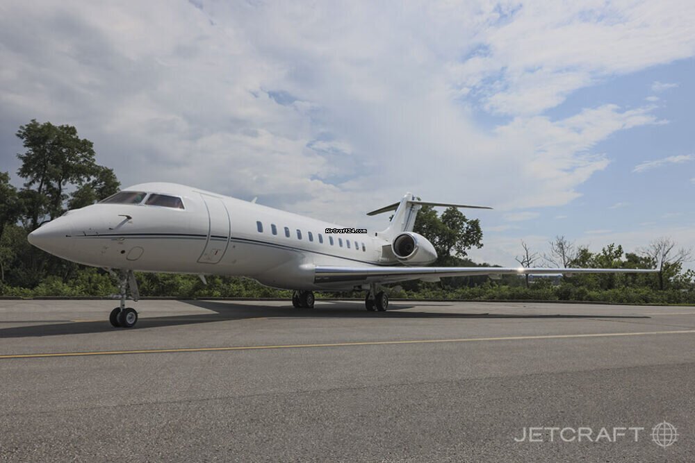 Bombardier Global 5000