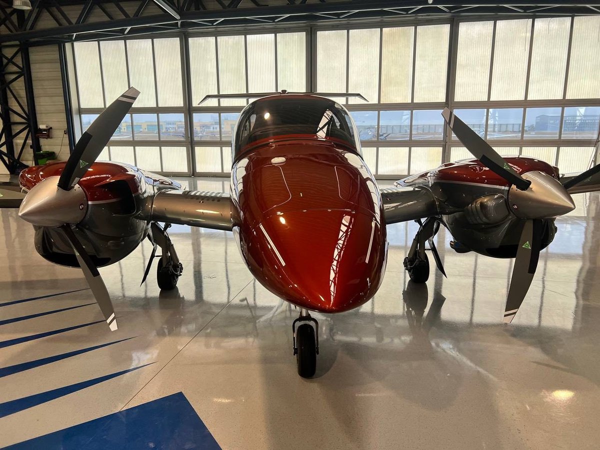 Diamond DA42 IV