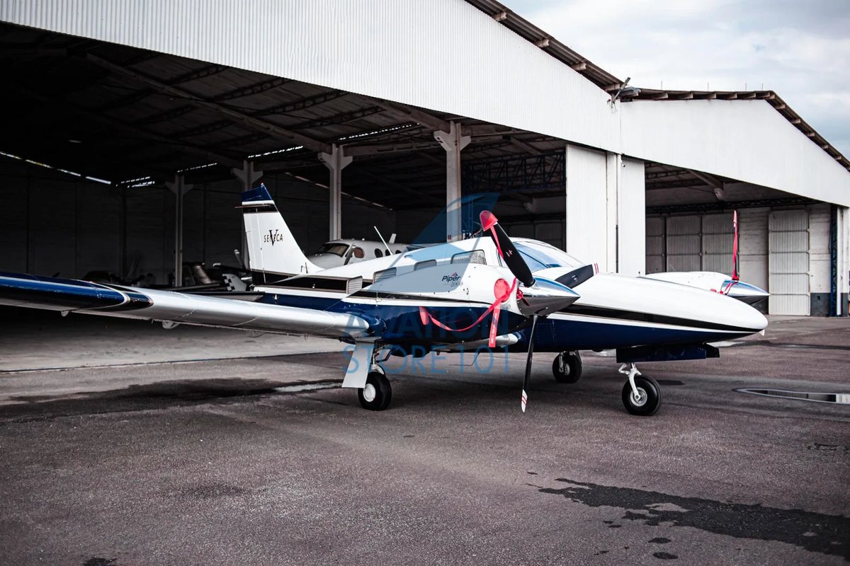 2000 Piper Seneca V PA-34-220T