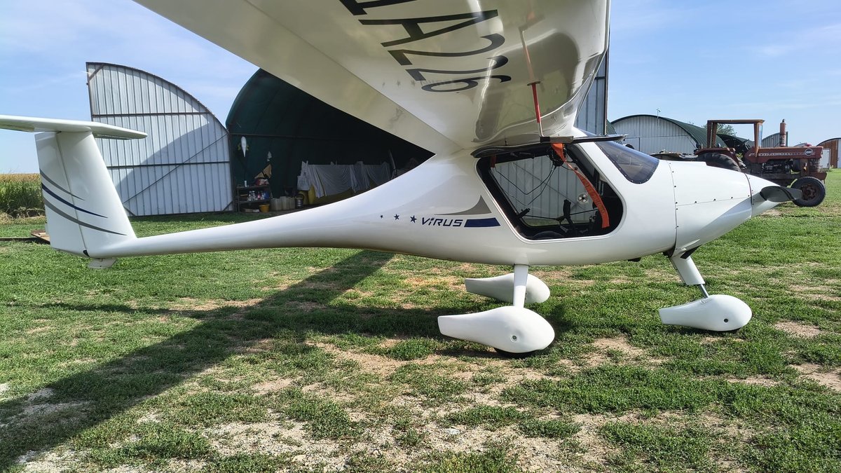 2010 PIPISTREL VIRUS SHORT WING 100