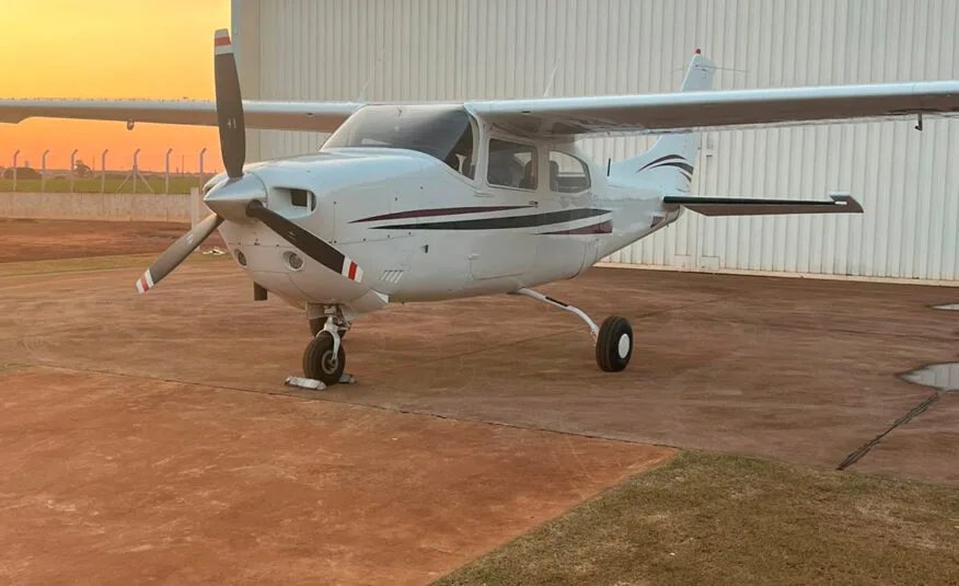 1977 Cessna T210M