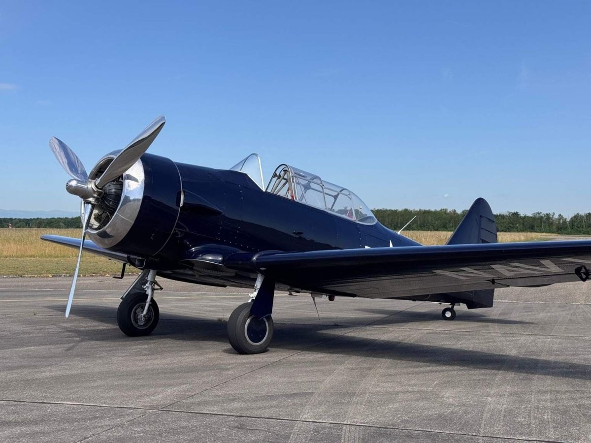 1953 North American T-6