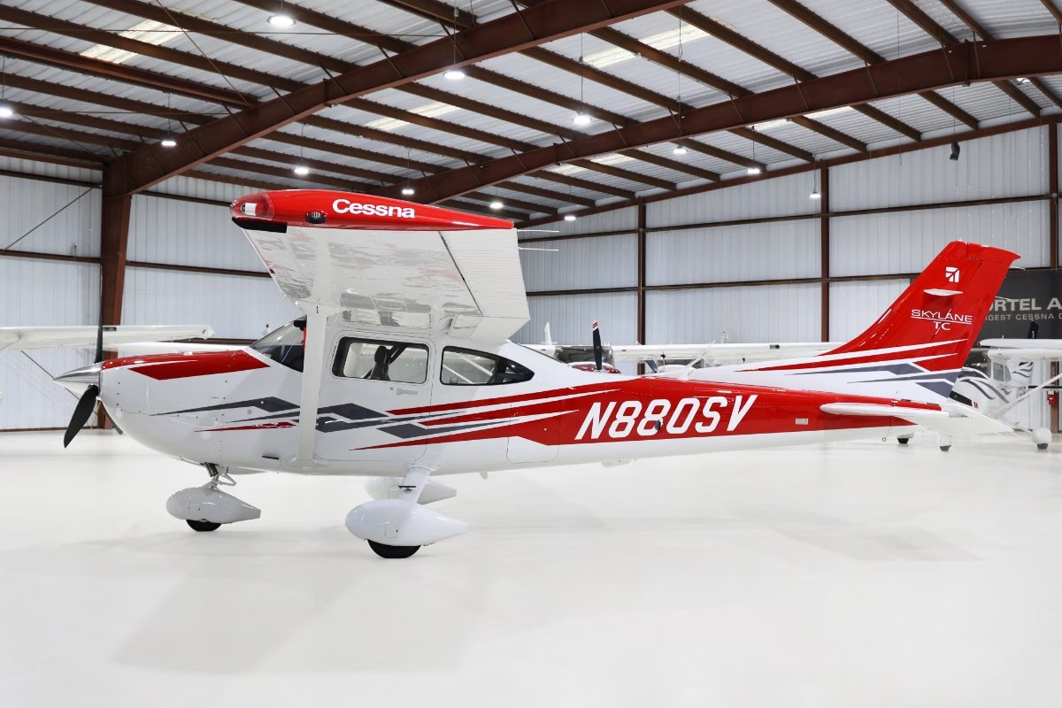 2025 Cessna T182T