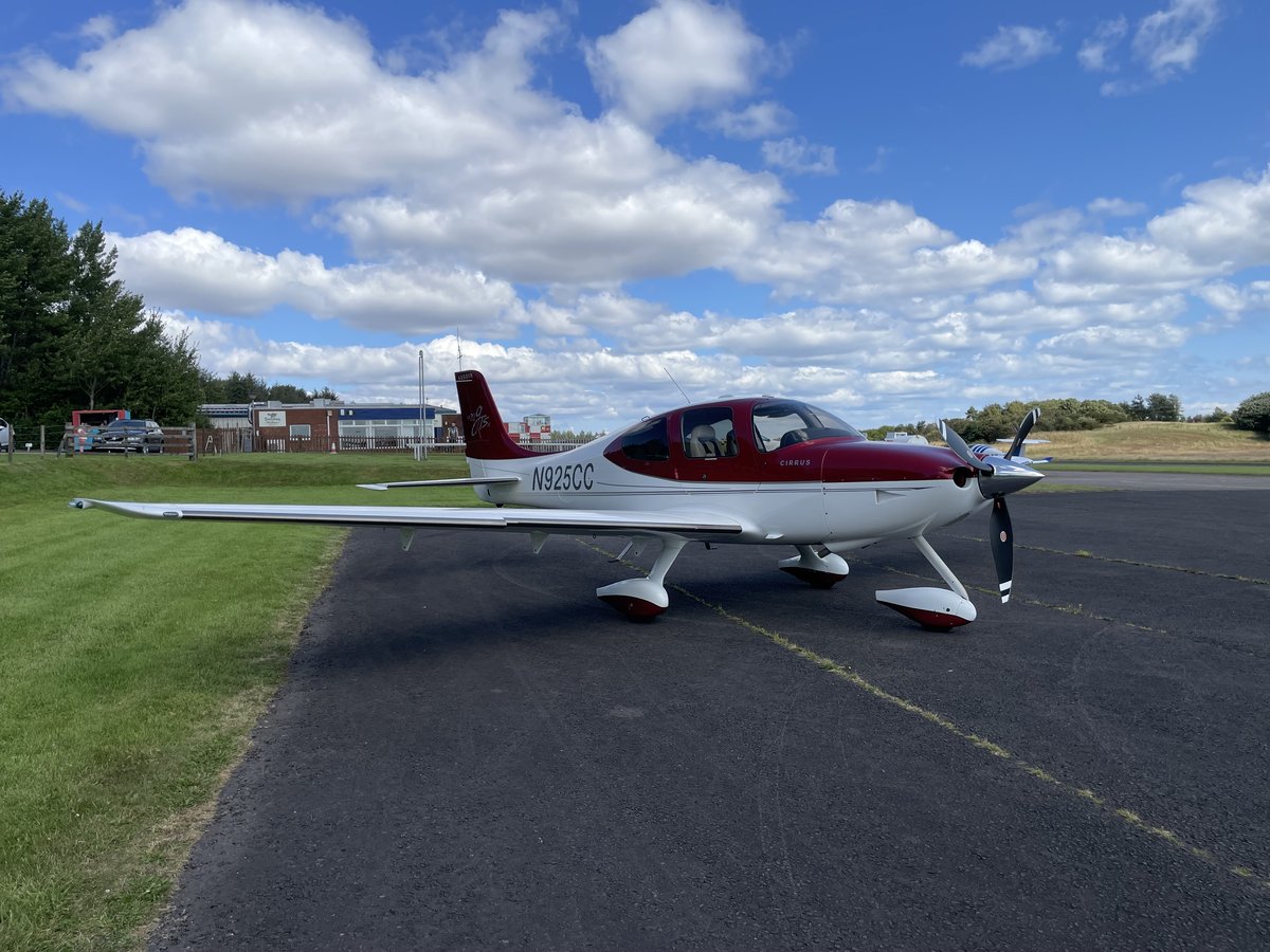Cirrus SR22