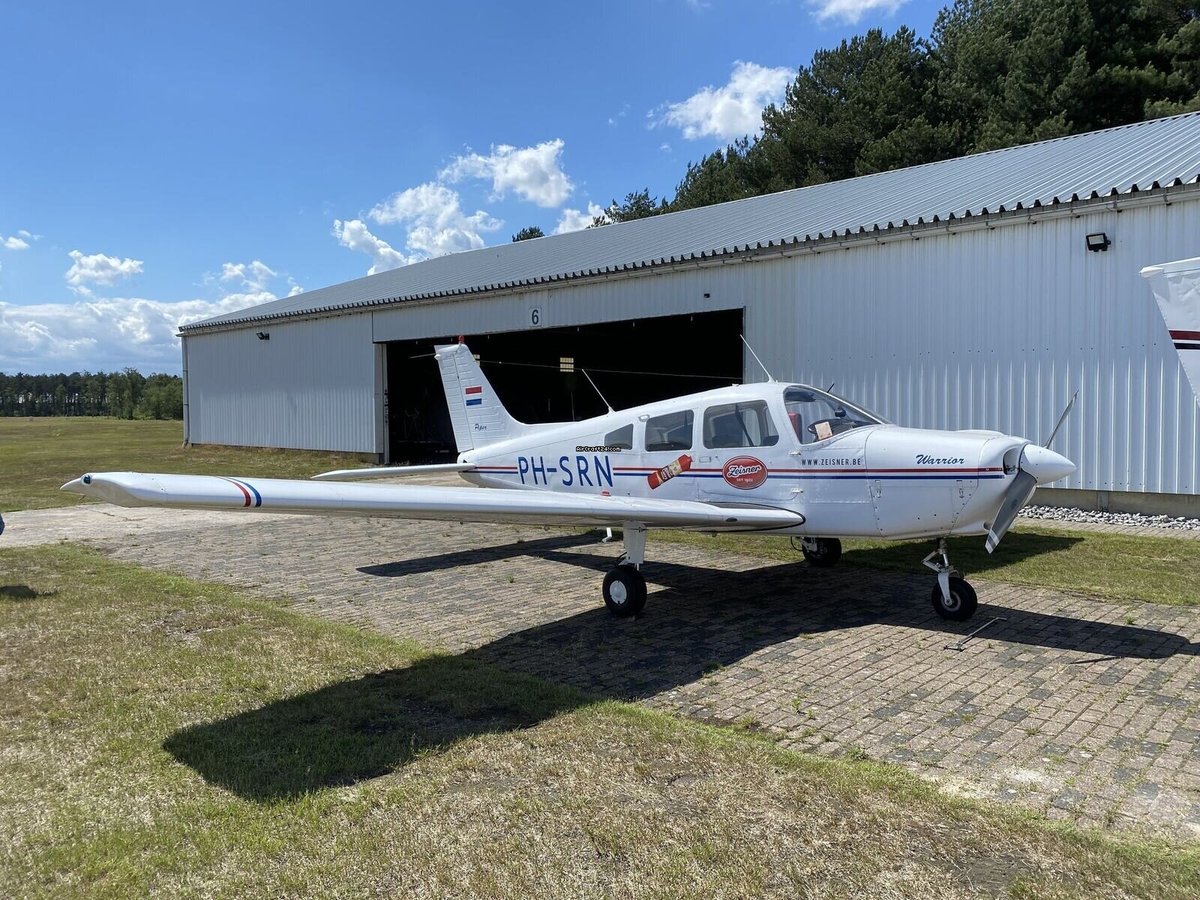 Piper PA-28-151 Warrior ll