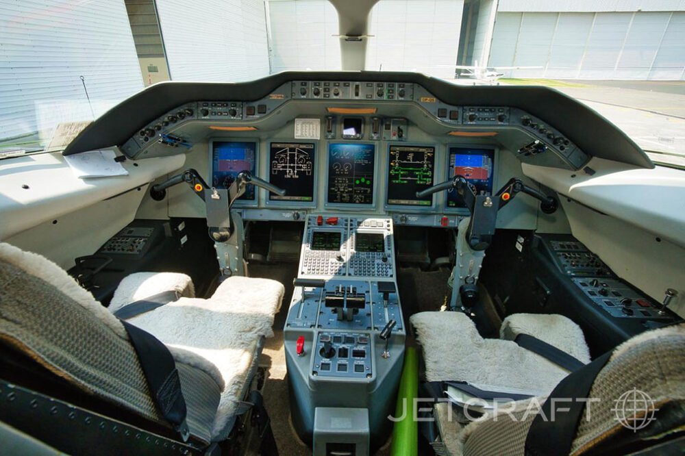 2013 Beechcraft Hawker 4000