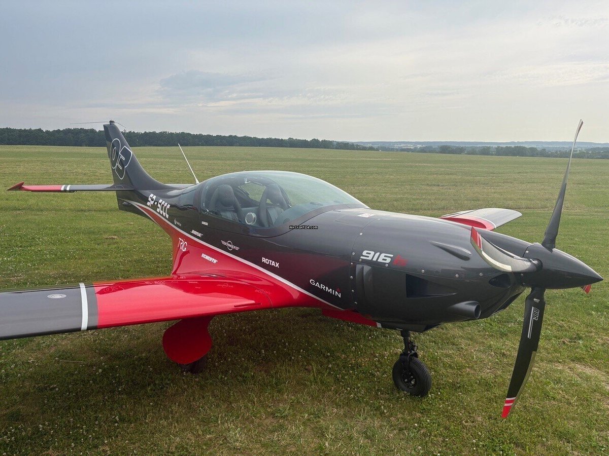 JMB Aircraft VL3 916iS