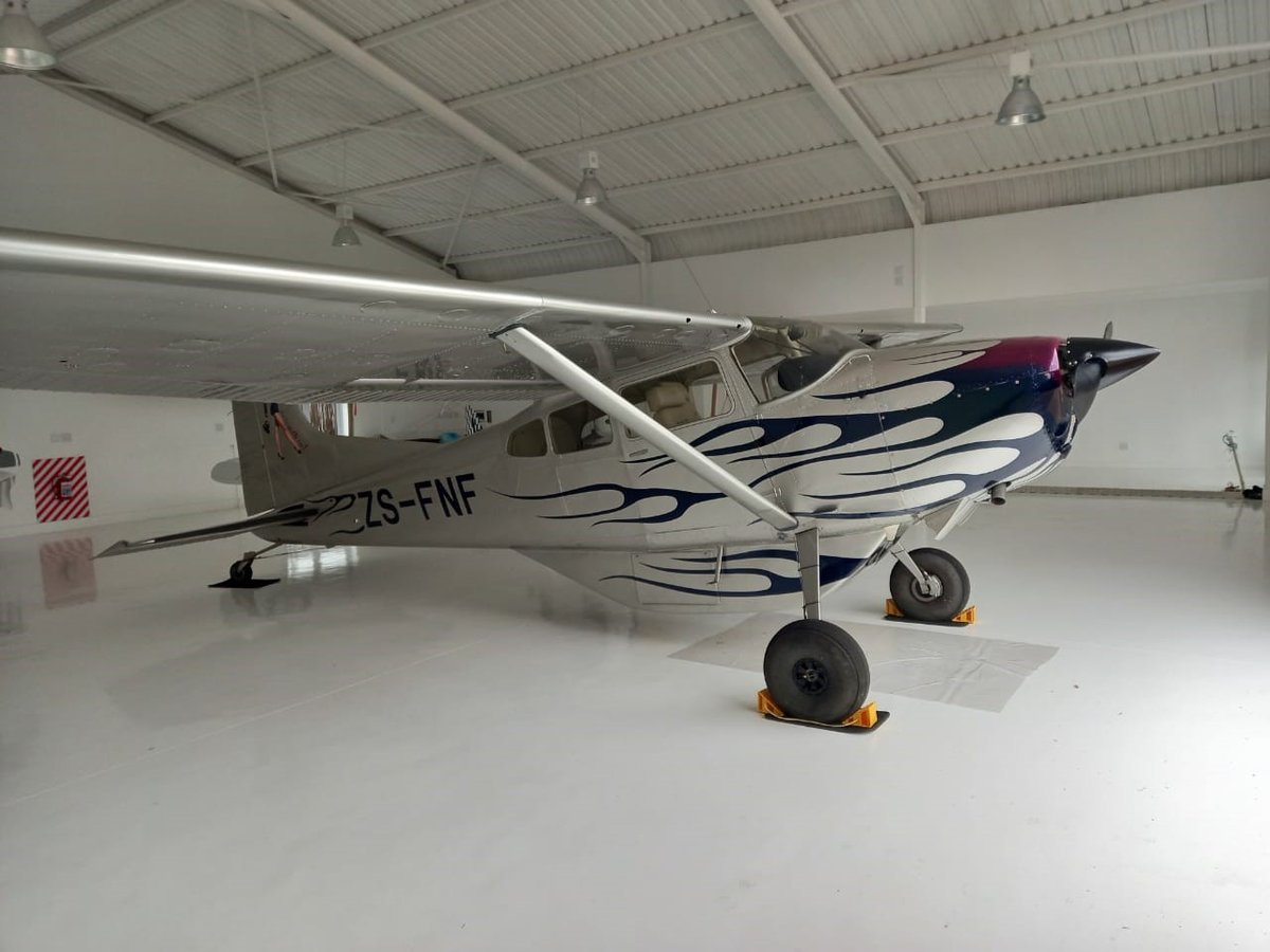 1980 Cessna 185F