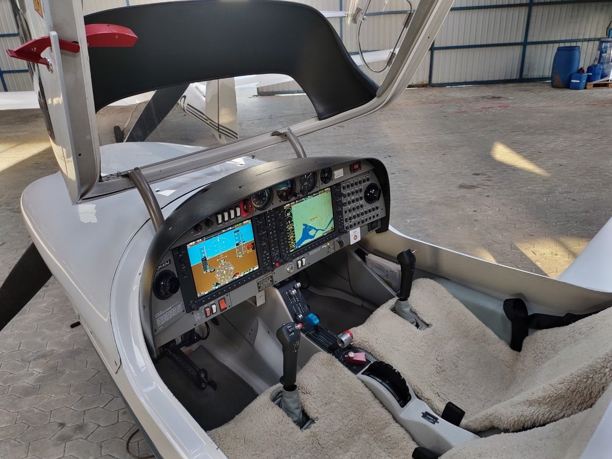 2006 Diamond DA40-180