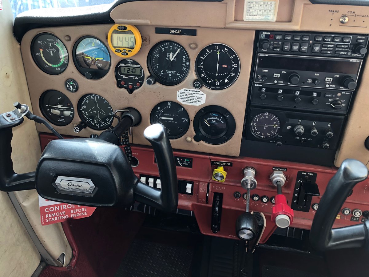 1977 Cessna 152 II