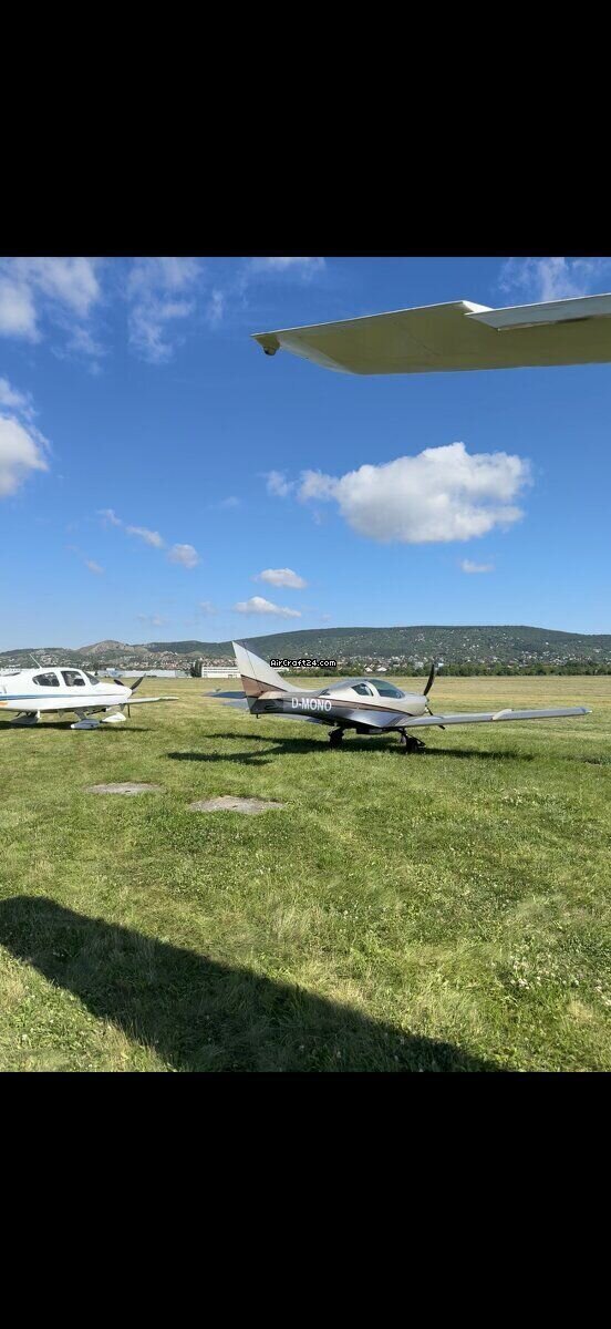 JMB Aircraft 916iS