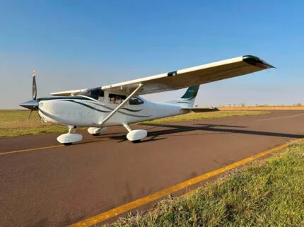1992 Beechcraft Bonanza F33A