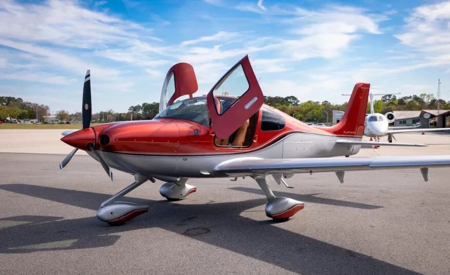 2018 Cirrus Aircraft SR22 G6