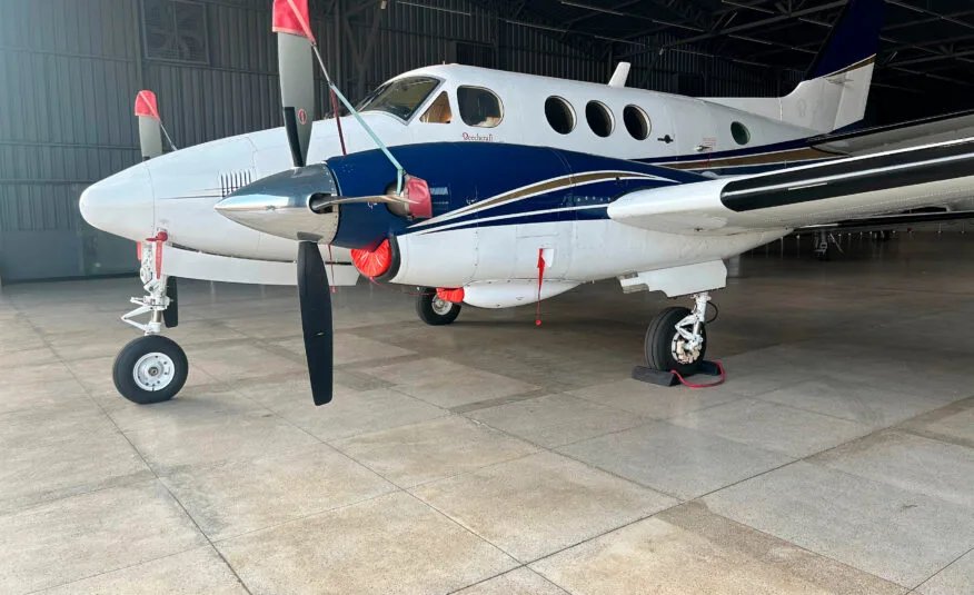 1982 Beechcraft King Air C90