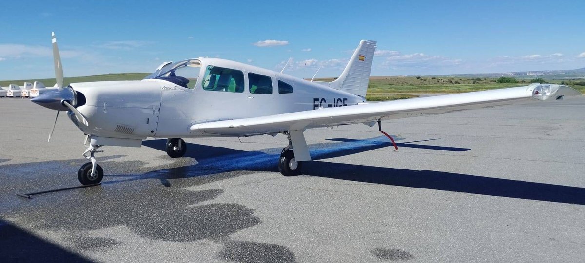 Piper PA-28R-201 Arrow III