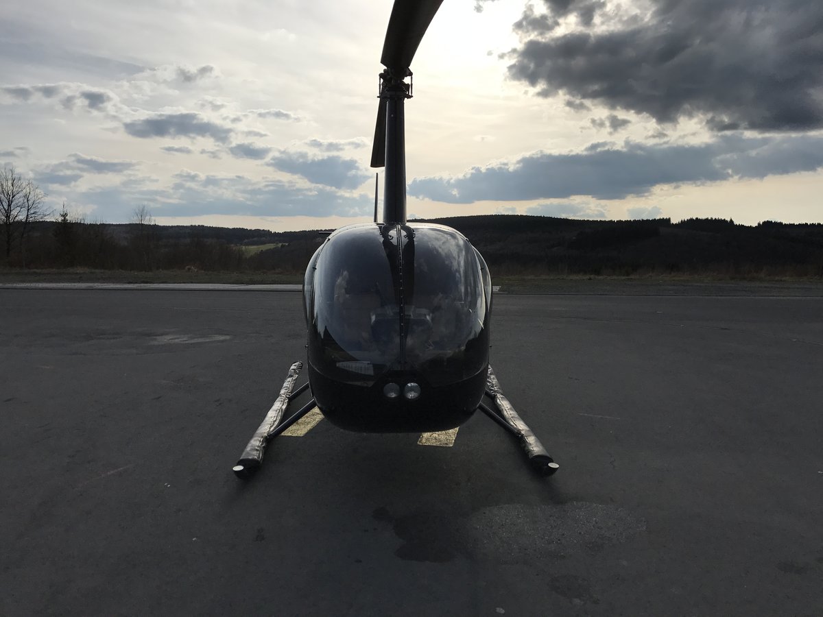 2000 Robinson R44 Clipper 1