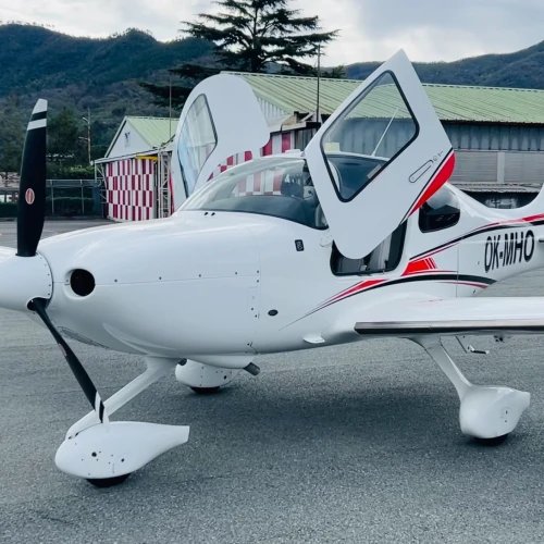 2021 Cirrus SR22 G6 GTS