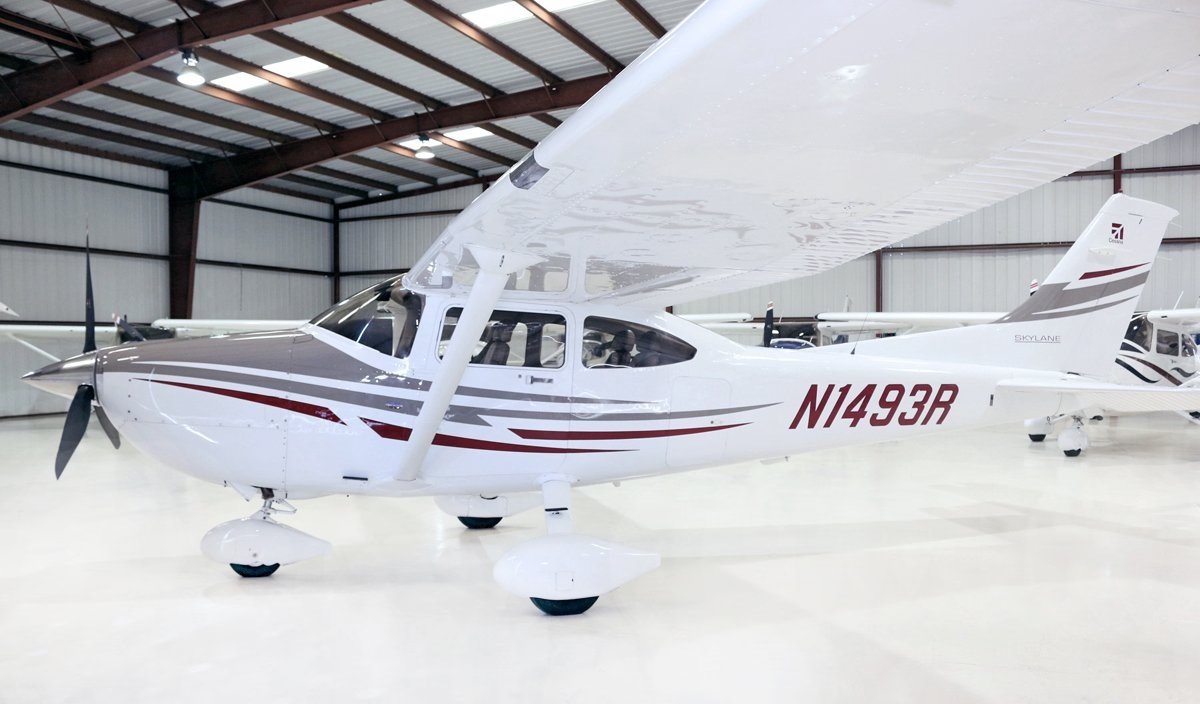2005 Cessna 182T