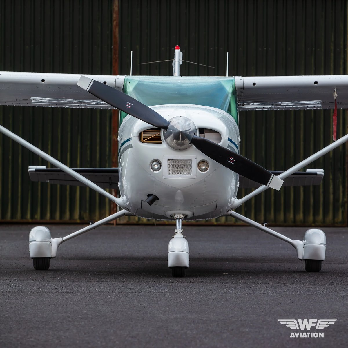 1976 Cessna 182P