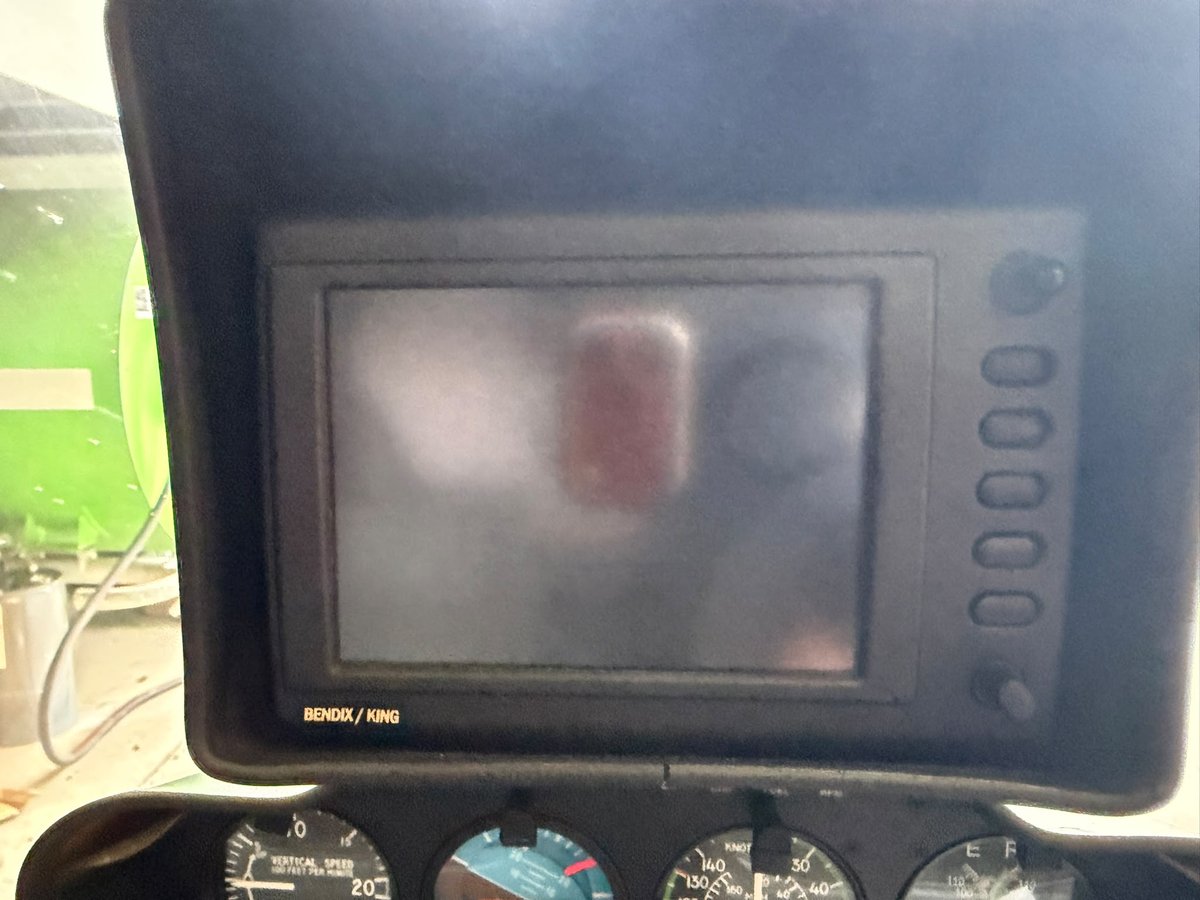 2006 Robinson R44 (N279HL), photo 12