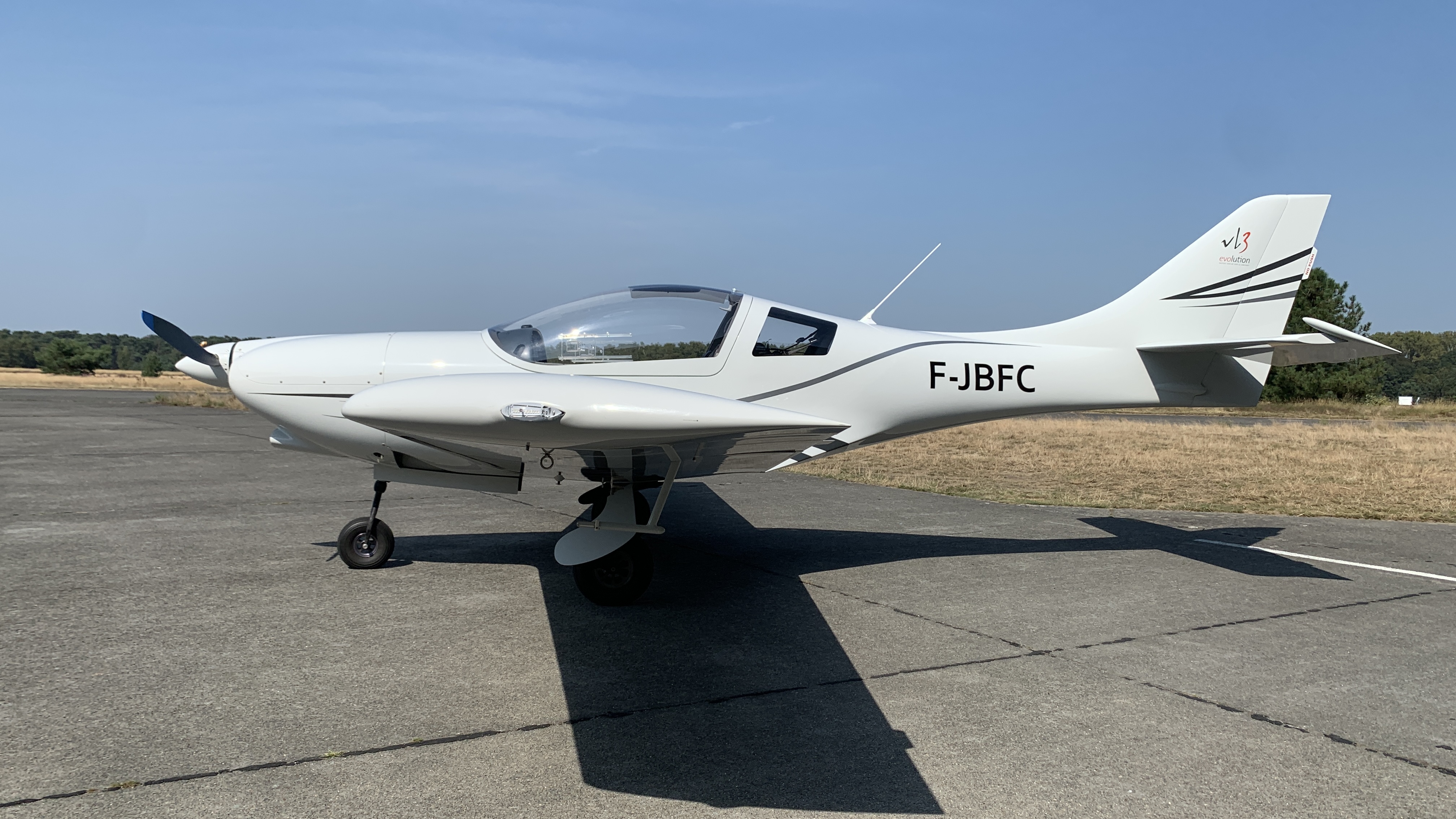 2016 JMB Aircraft VL3, photo 2