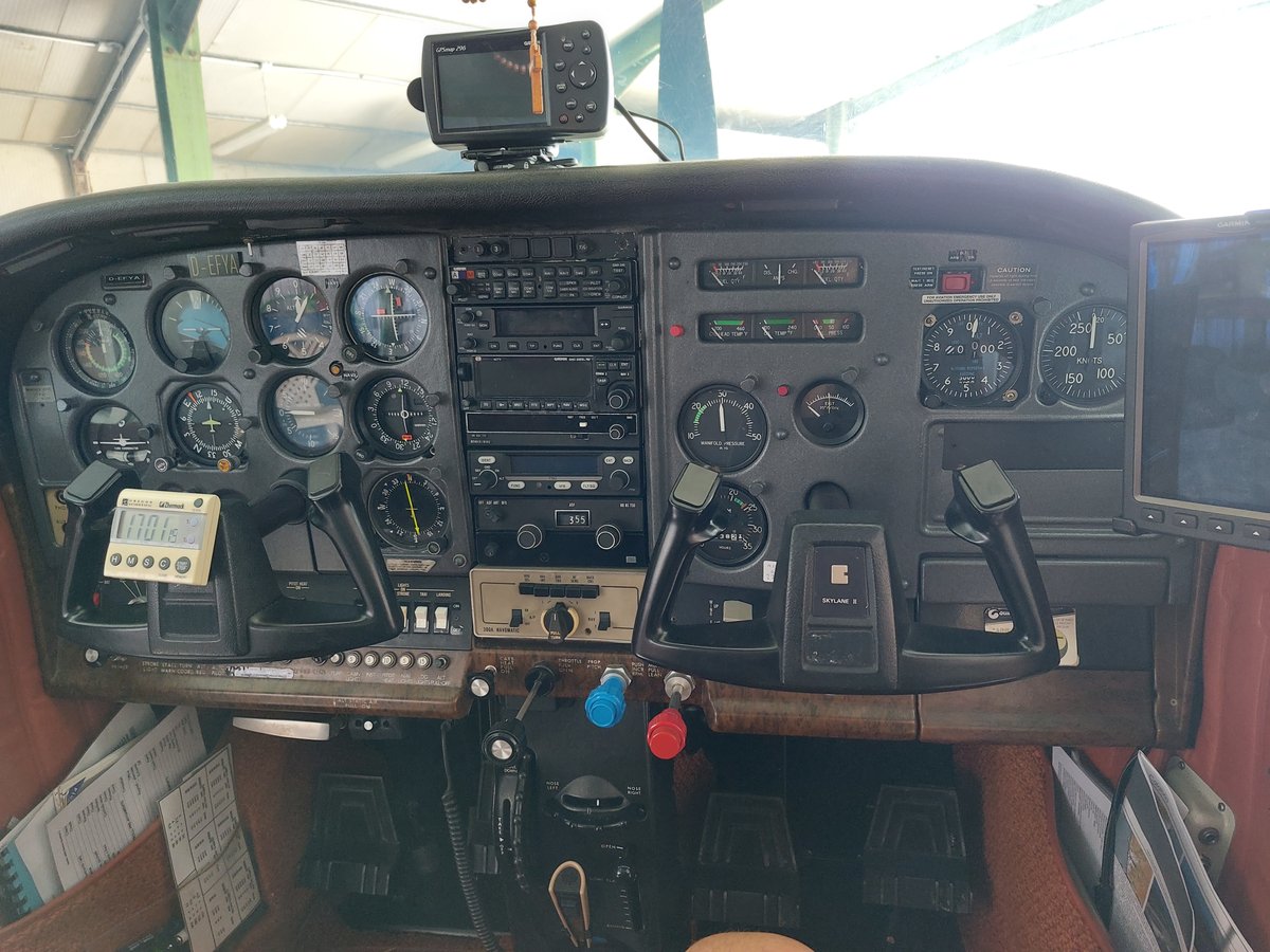 1980 Cessna 182, photo 6