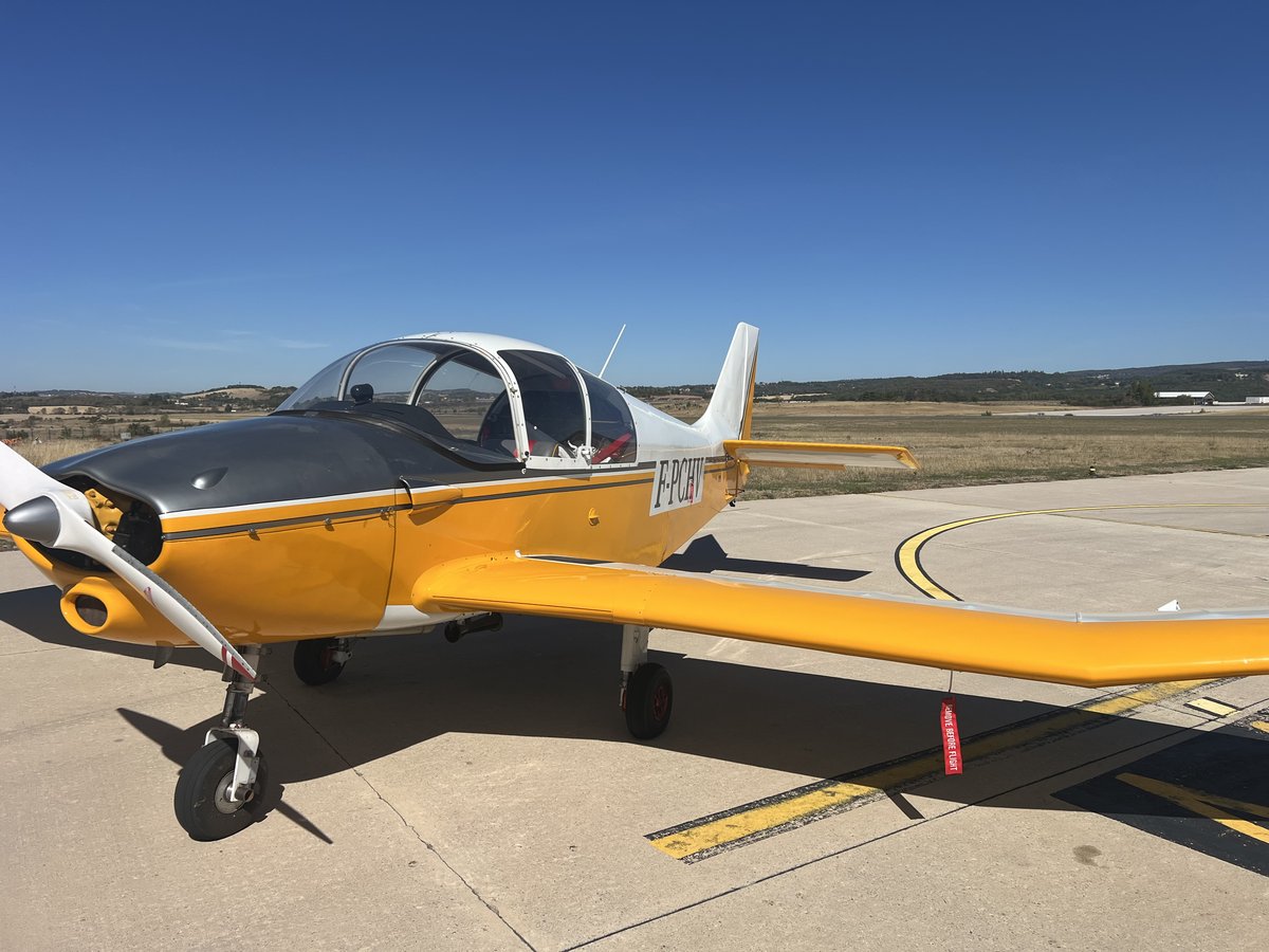 2012 Ceapr Robin DR 220, photo 1