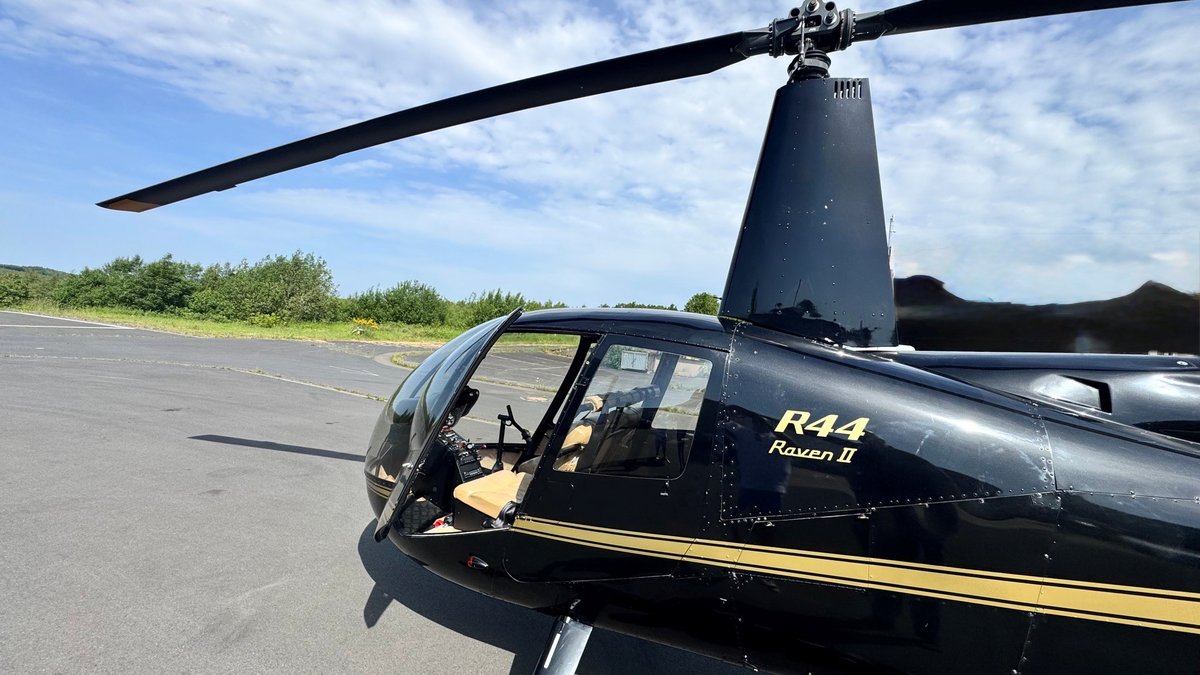 2007 Robinson R44, photo 1