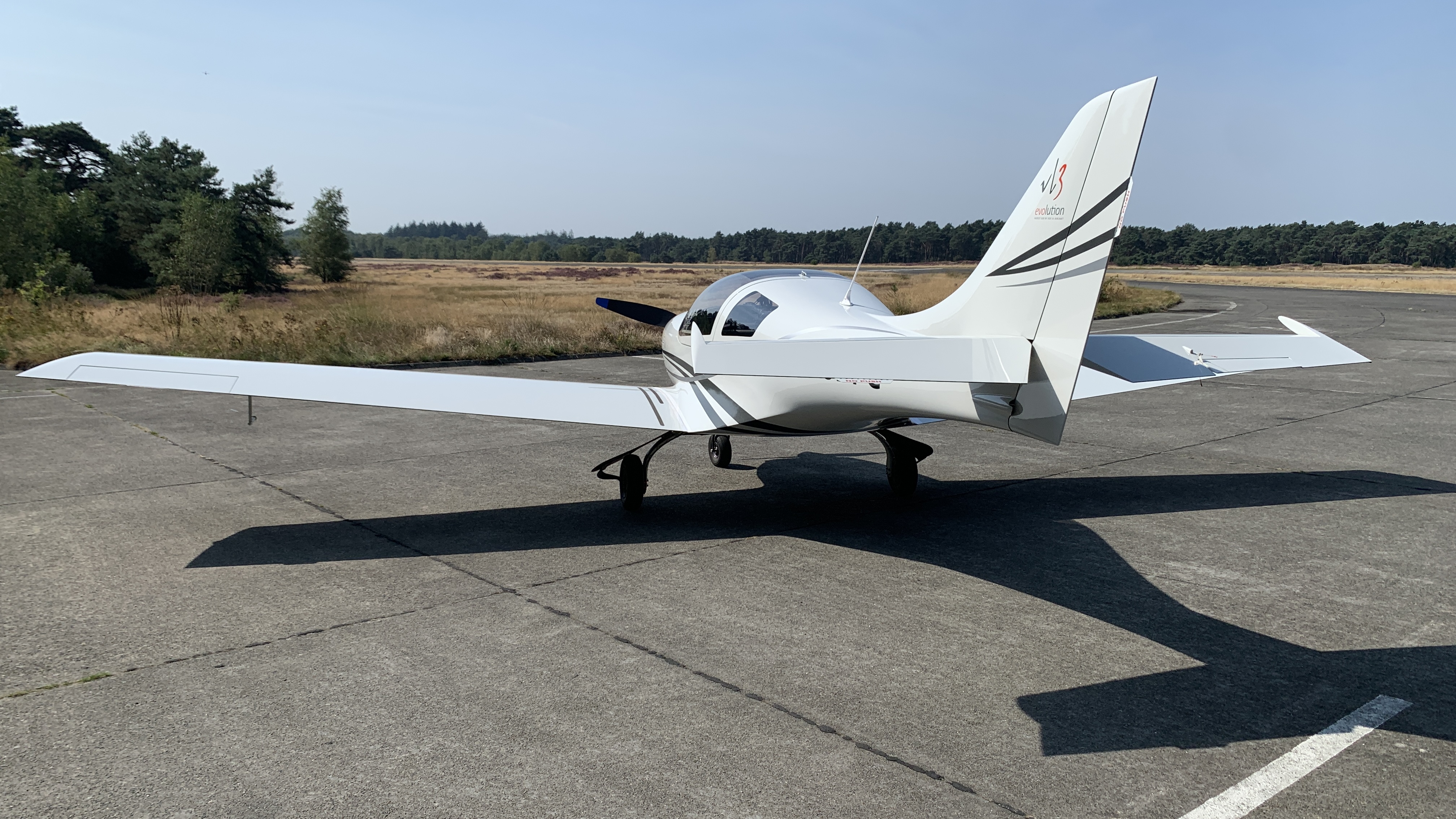2016 JMB Aircraft VL3, photo 3