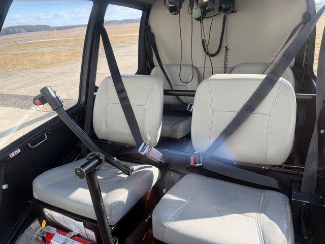 2006 Robinson R44 (D-HAIC), photo 2