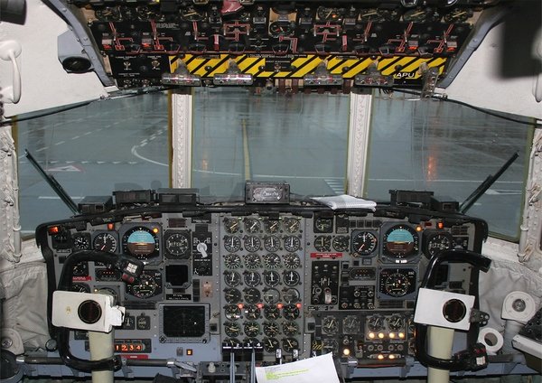 1971 Lockheed L-382, photo 4