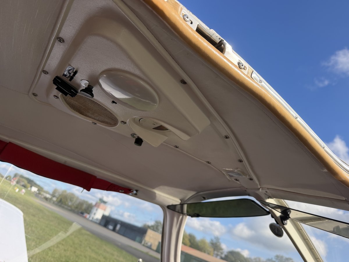 1976 Piper PA-28 Arrow, photo 7