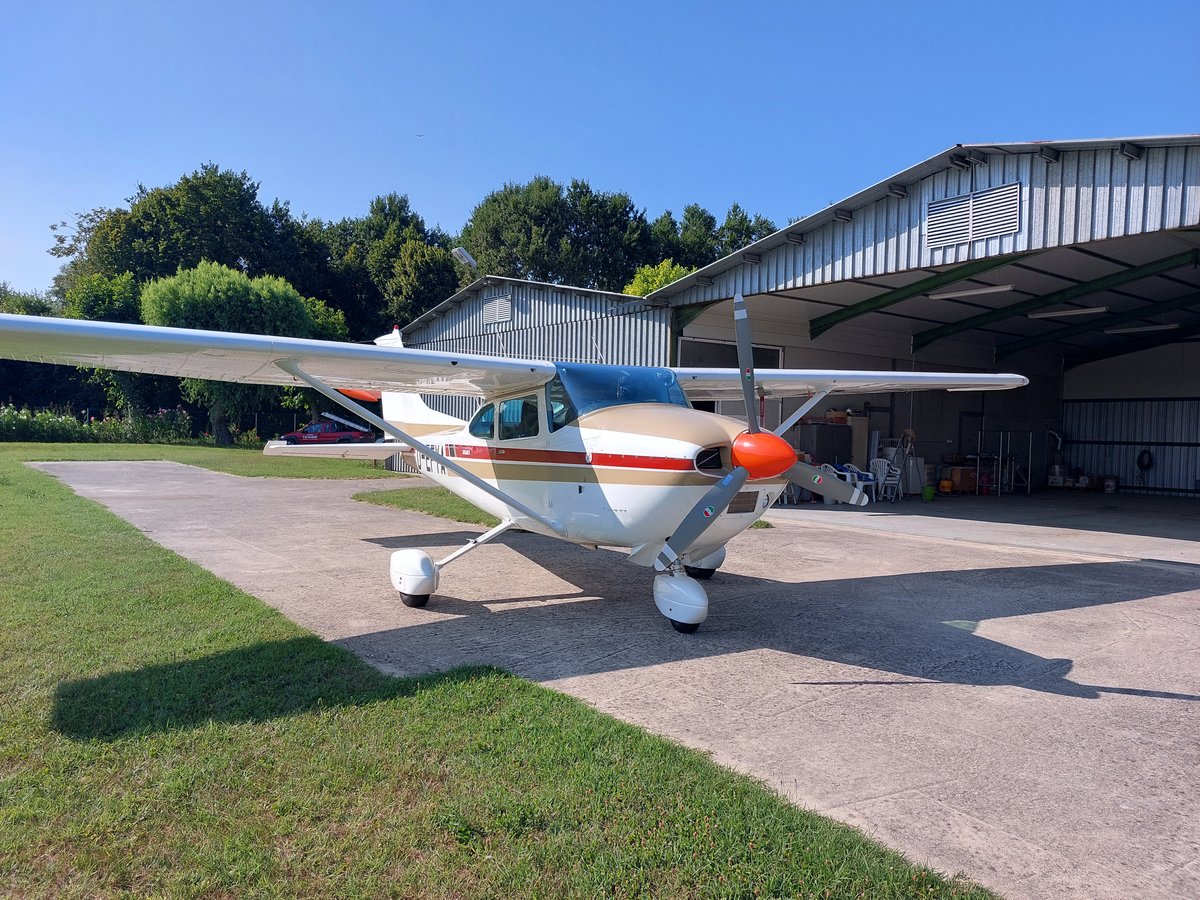1980 Cessna 182, photo 5