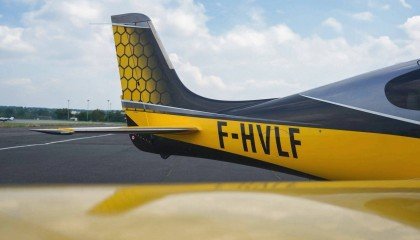 2010 Cirrus SR22, photo 6