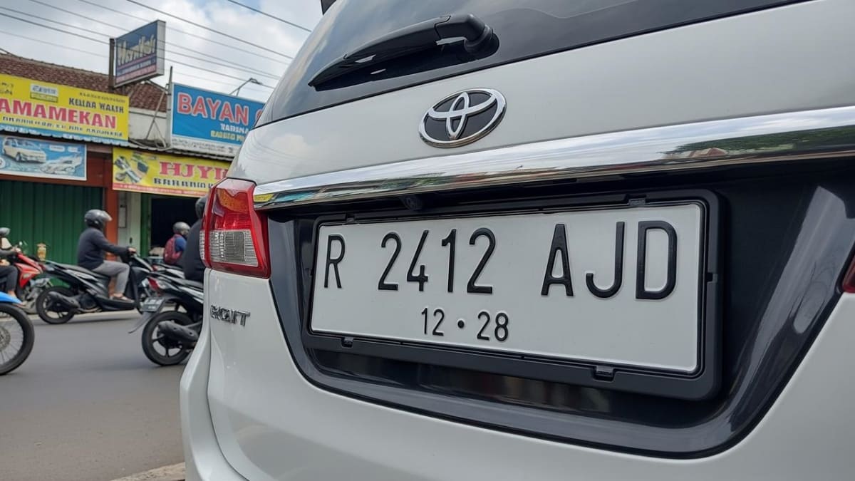 Plat R Daerah Mana? Cek Daftar Kota yang Pakai Plat R Yuk!