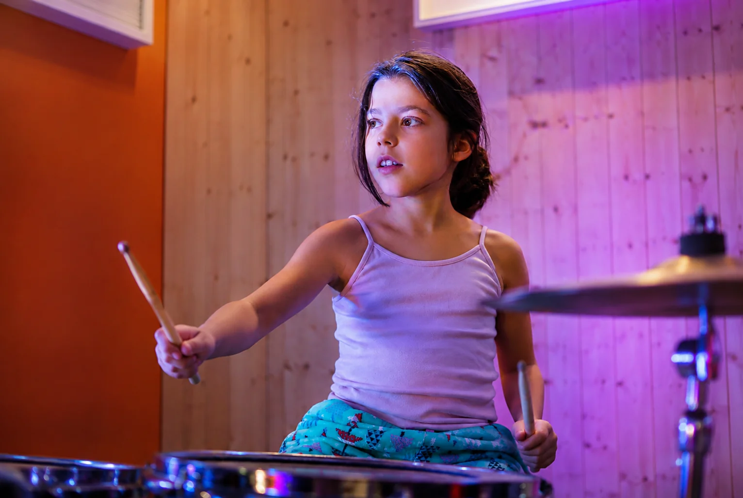 Children's drum lesson at Planet drum music school in Islington