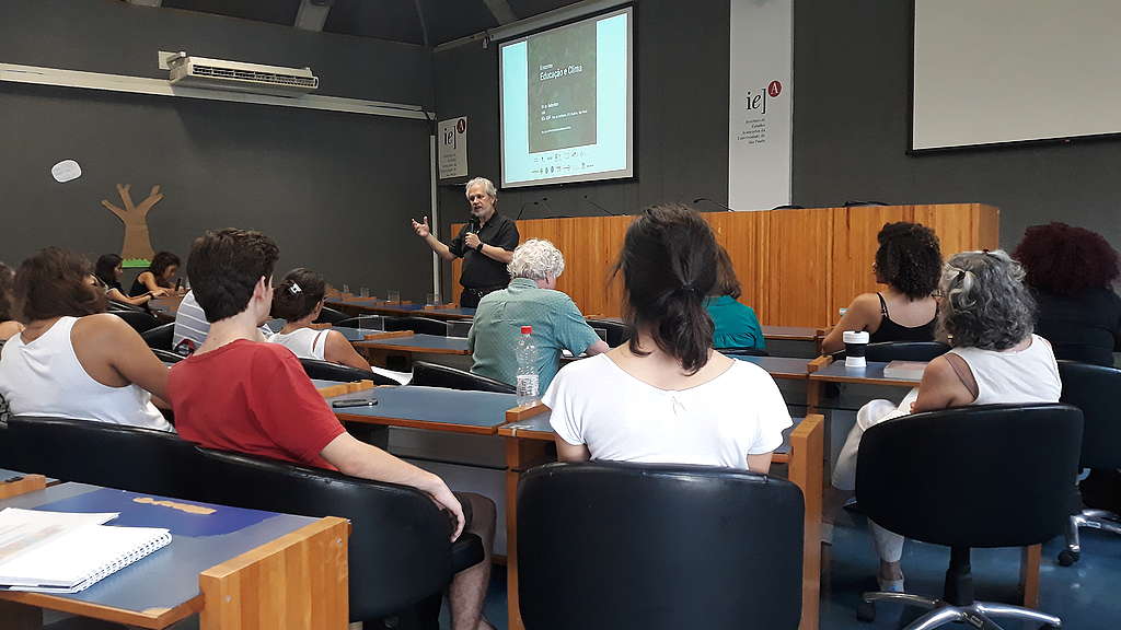 Encontro Educação e Clima, realizado no Instituto de Estudos Avançados da USP, em São Paulo