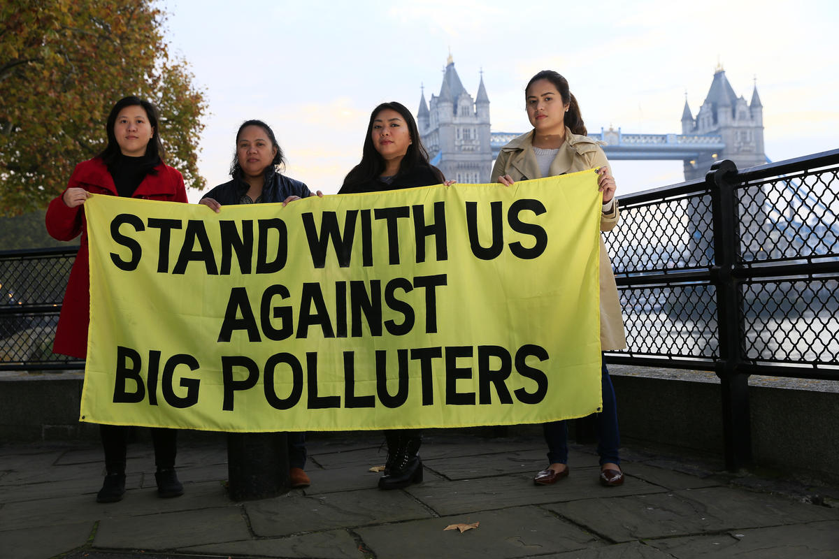 Typhoon Haiyan Survivors in London © Jiri Rezac / Greenpeace