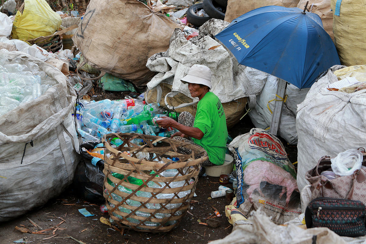 Plastic Waste Dump in Dumaguete, Philippines. © Anonymous