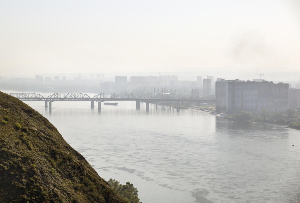 in Smoke from Siberian Wildfires © Anton Voronkov / Greenpeace