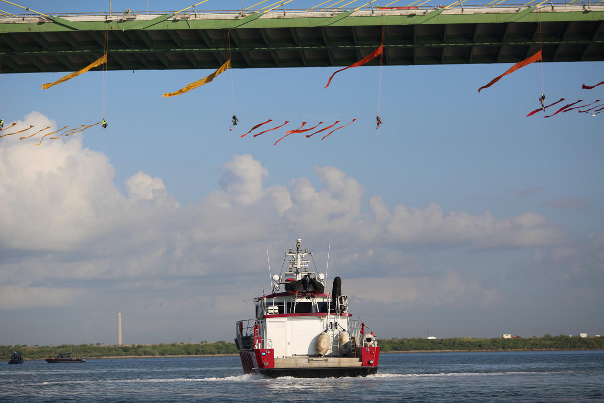 Greenpeace Activist Blockade. © Greenpeace