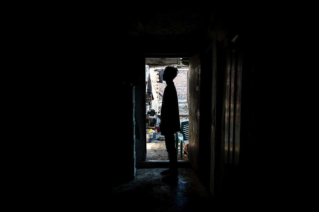 Migrant Fishermen in Indonesia. © Jurnasyanto Sukarno / Greenpeace