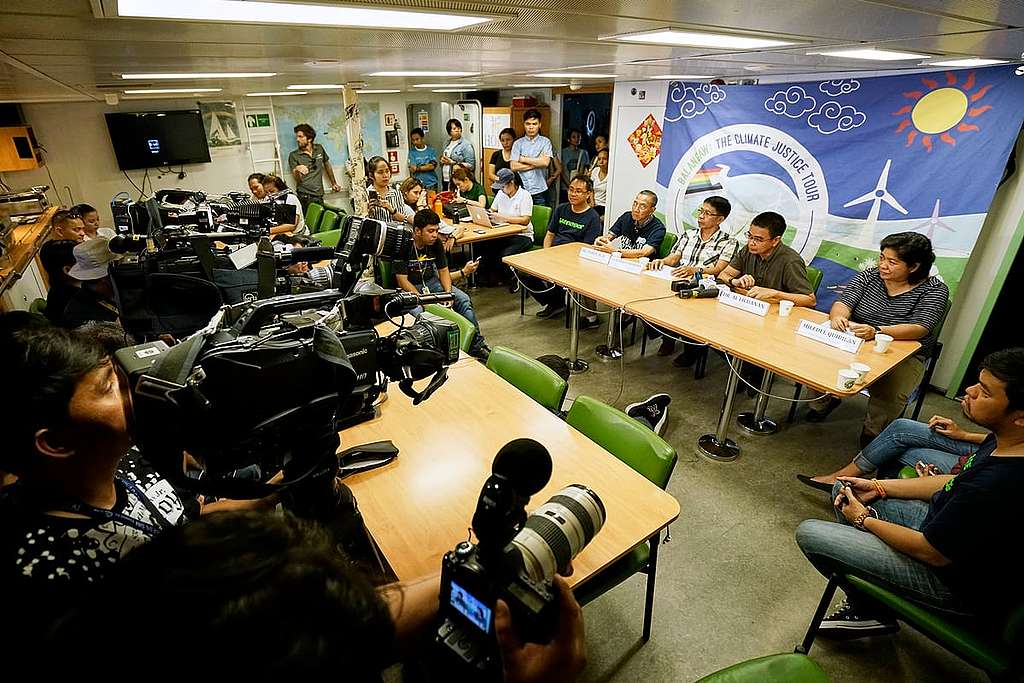 Press Conference on Board the Rainbow Warrior. © Noel Guevara / Greenpeace