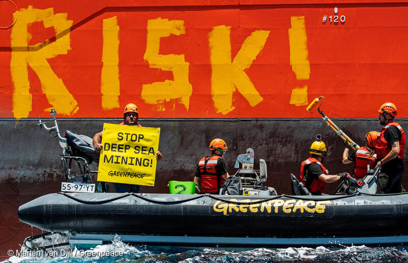 Activists Paint Deep Sea Mining Industry Vessel in the Pacific Ocean