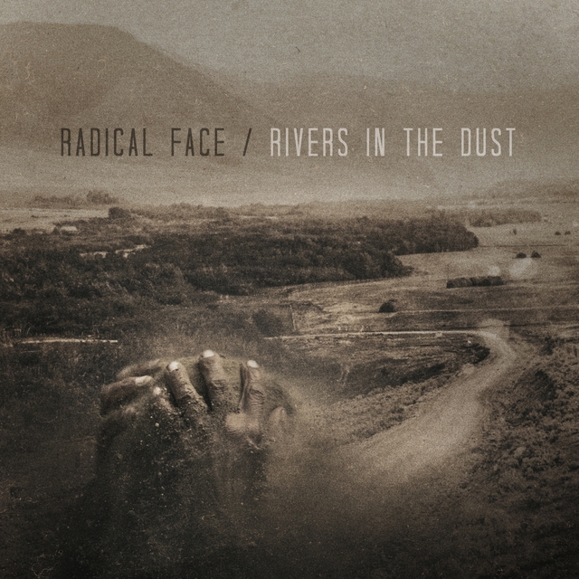 Couverture de Rivers in the Dust