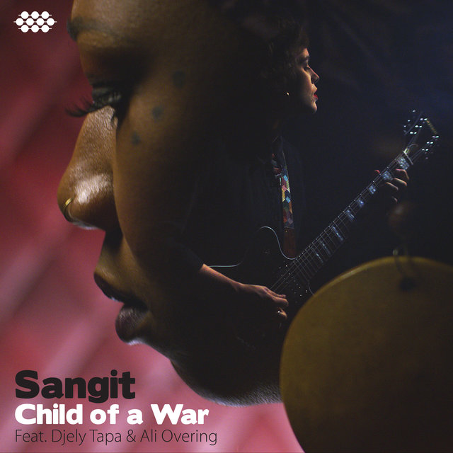 Couverture de Child of a War