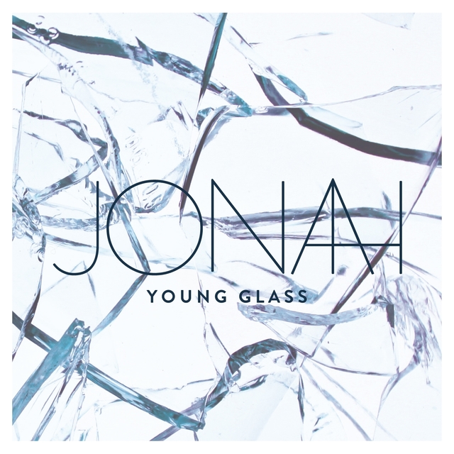 Couverture de Young Glass